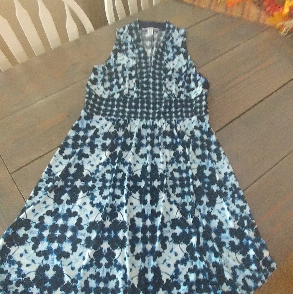 Blue patterned dress